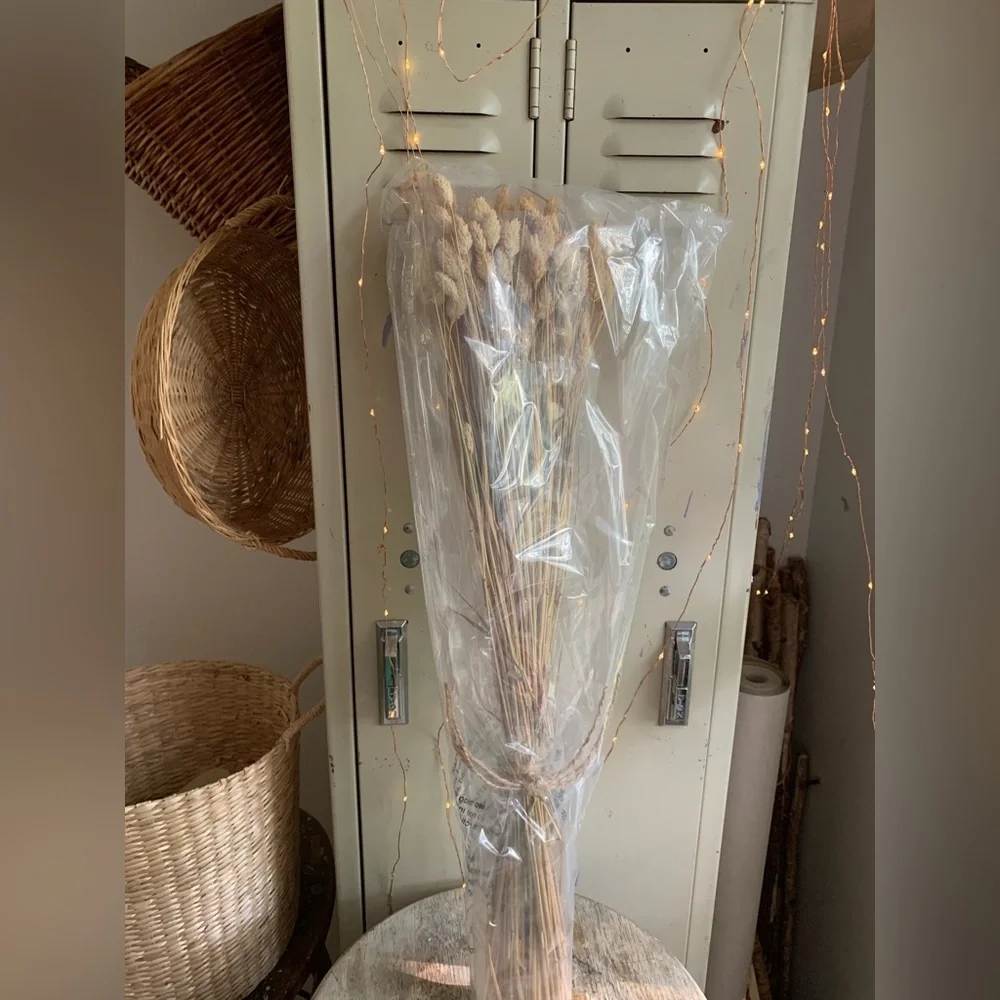 Faux Dried Phalaris Bundle